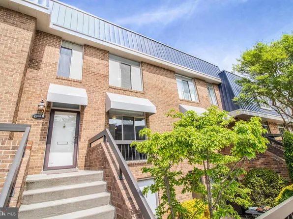 1705 S Hayes St APT B, Arlington, VA 22202