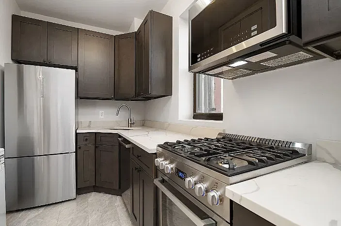 355 East 78th Street — Photo 3