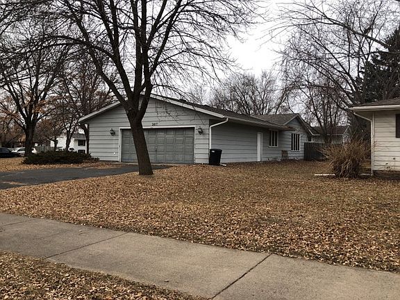 2nd image of 2417 Centennial Dr