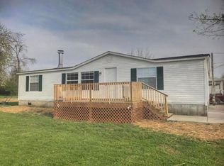 102 Yvonne Ave, Crossville, TN 38555