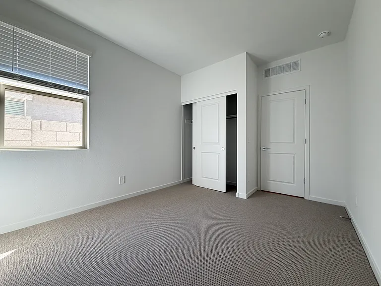 15887 W Cottontail Ln — Photo 15