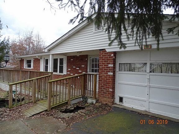 2nd image of 1380 Berkshire Dr
