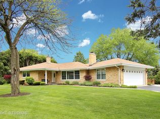 1206 W Hawthorne St, Arlington Heights, IL 60005