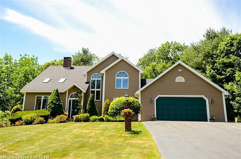 1st image of 9 Lunt Dr