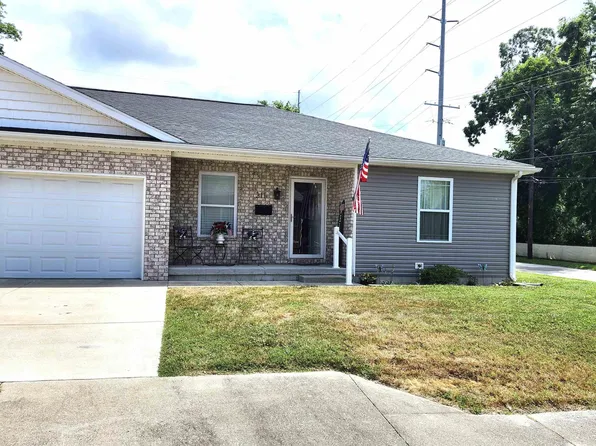 211 W Locust St #2, Fort Branch, IN 47648
