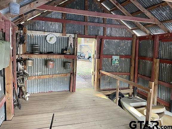 5th image of 569 Private Road 6662