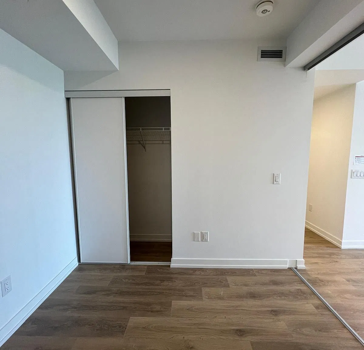 Westline Condos — Photo 4