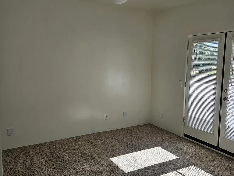 4113 N 22nd St #10A — Photo 16