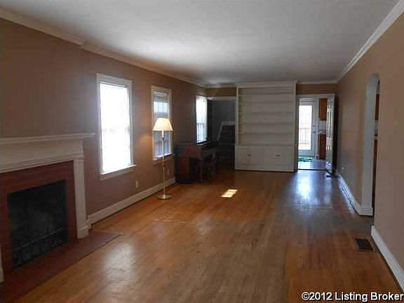 4th image of 2217 Wrocklage Ave