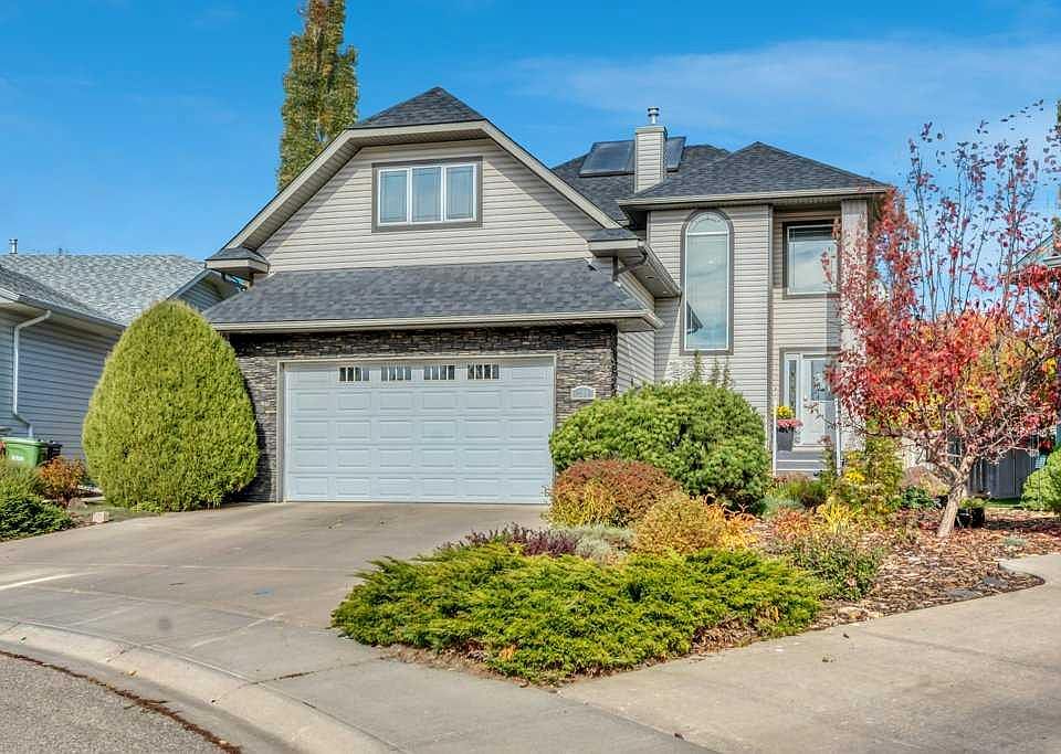 1st image of 304 N Cambridge Pl