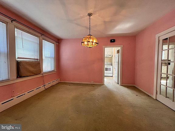 5th image of 344 Fairfax Rd