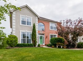 2917 N Southern Hills Dr, Wadsworth, IL 60083