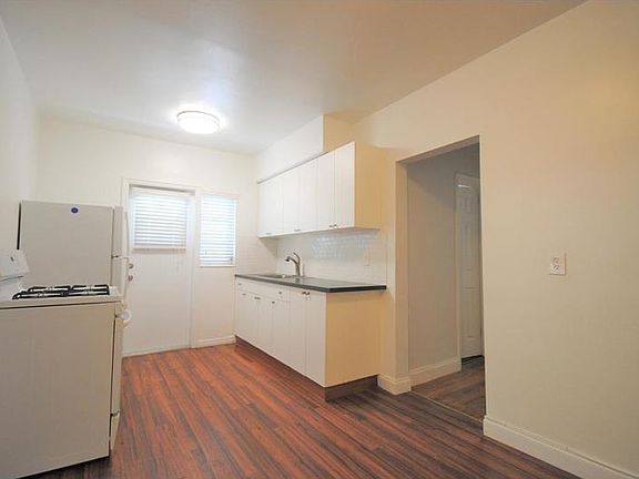 5th image of 7135 Carlyle Ave APT 3