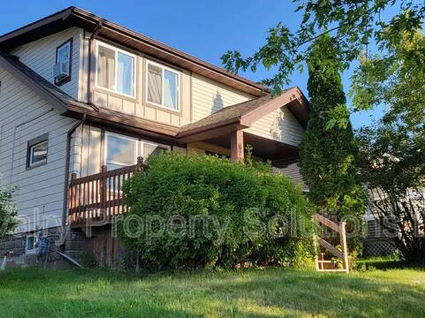 627 E Skyline Pkwy, Duluth, MN 55805