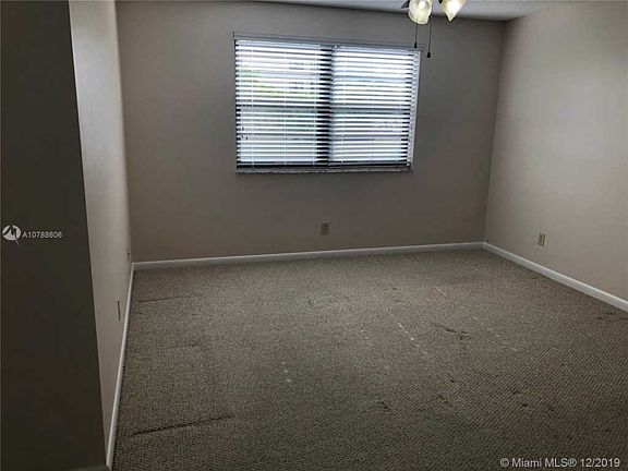 4th image of 4940 E Sabal Palm Blvd APT 204