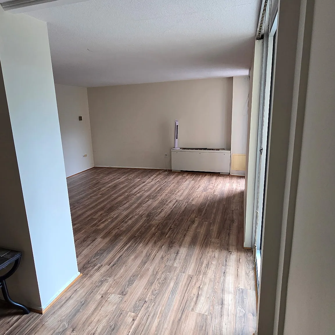 Studio, 676 sqft, $1,700 — Photo 4