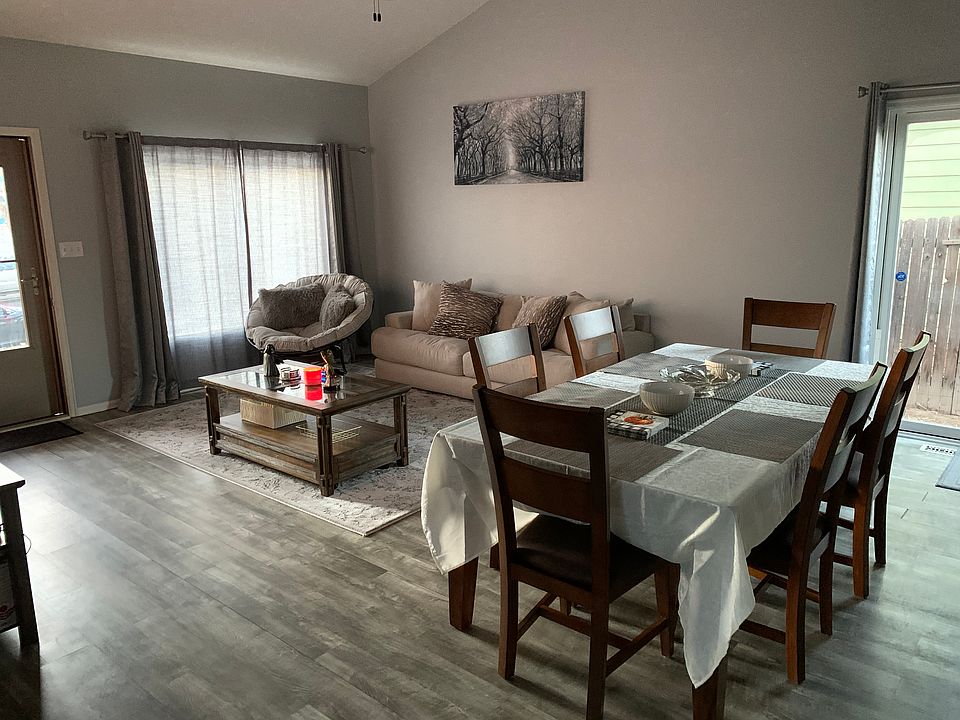 2nd image of 4540 Sunnyhill Dr