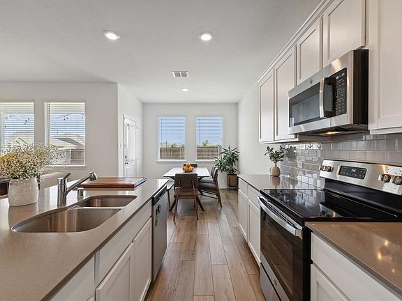 2nd image of 705 Alden Dr #705