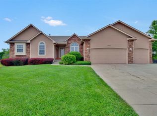 12602 E Lincoln Ct, Wichita, KS 67207