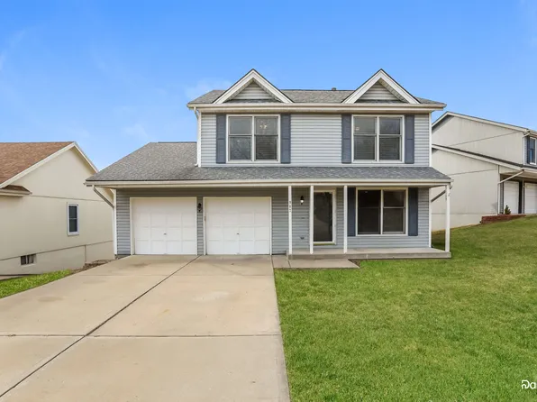 907 NW 63rd St, Kansas City, MO 64118