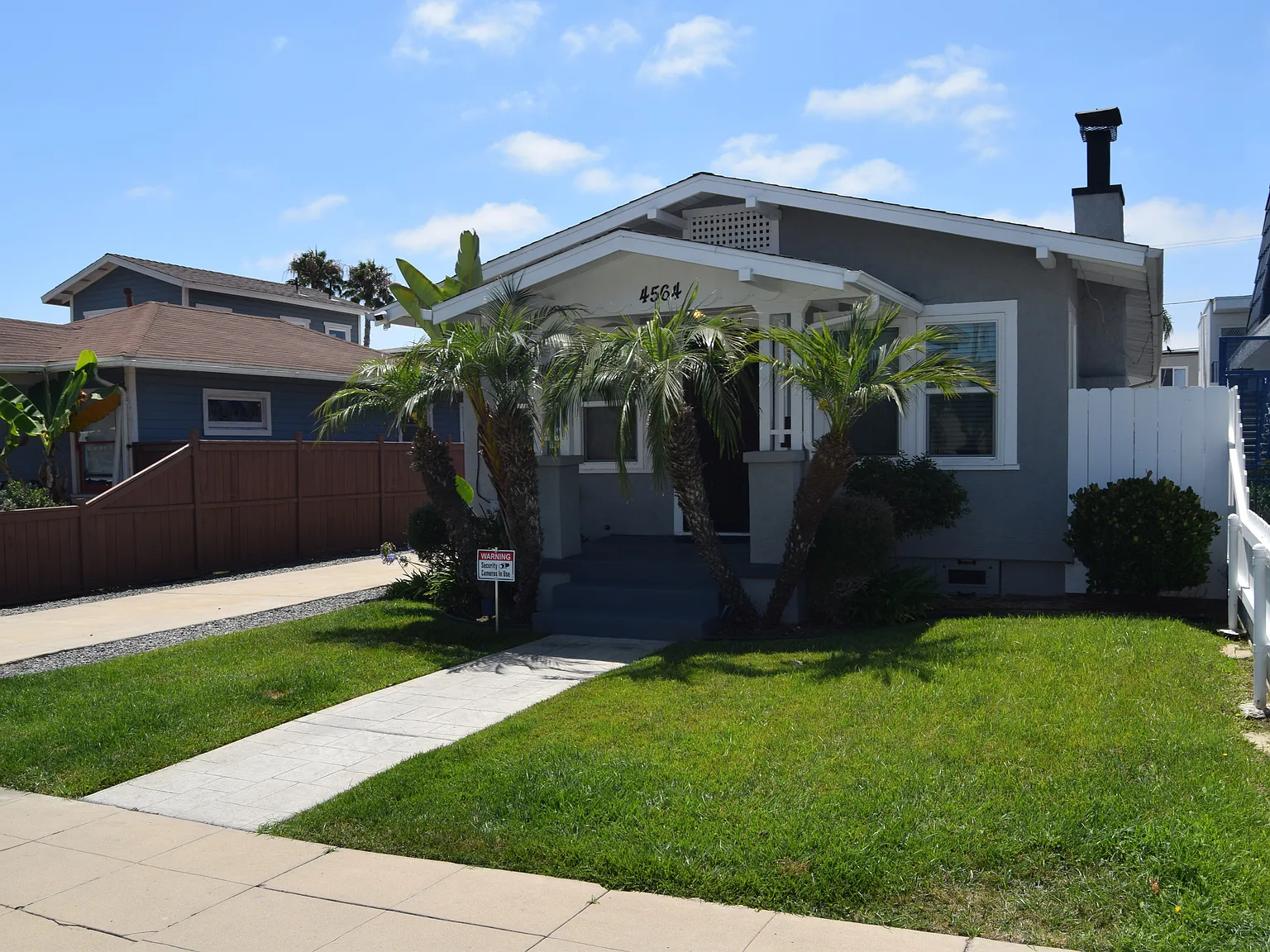 2 bed, 900 sqft, $3,775 — Photo 3
