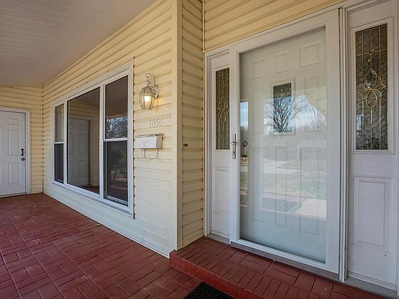 3rd image of 1055 Sulky Dr
