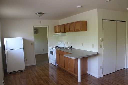 1st image of 2602 Chesterfield Ct APT 7