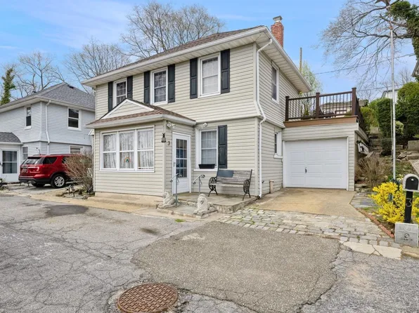 3 Terrace Place, Glen Cove, NY 11542