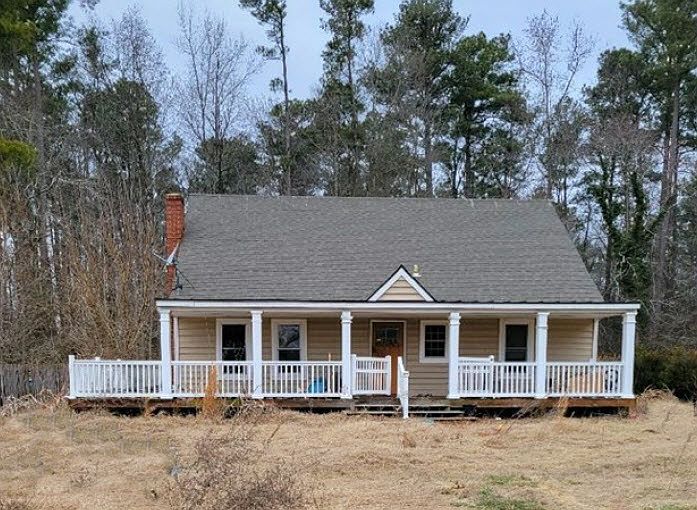 1st image of 28370 Bloomery Rd