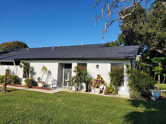 4th image of 4327 Willow Brook Circle