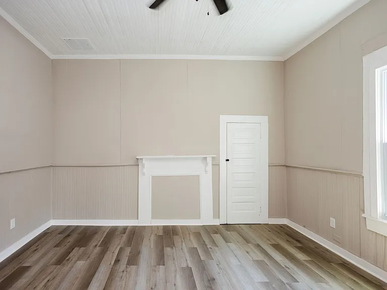 732 Williams St — Photo 43