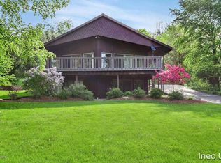 4222 Bedaki Ave NE, Lowell, MI 49331