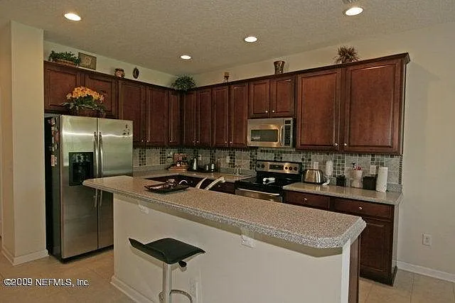 3914 Highgate Ct — Photo 7
