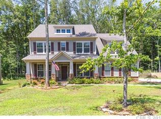3400 Oscar Dr, Matthews, NC 28105