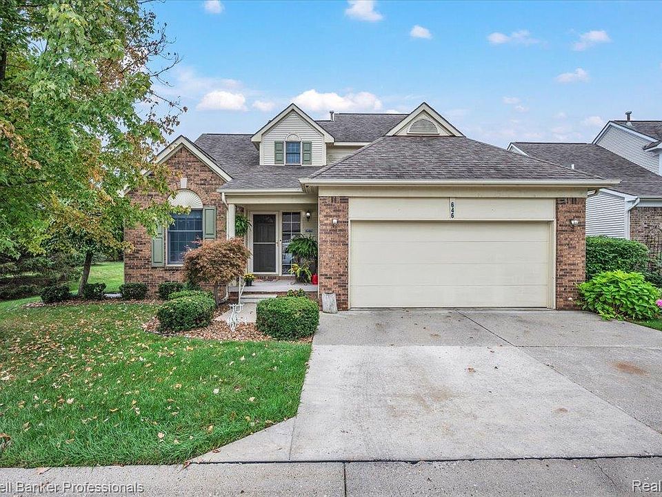 1st image of 646 Rolling Hills Ln