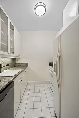 Rented by Maxwell Jacobs | media 12