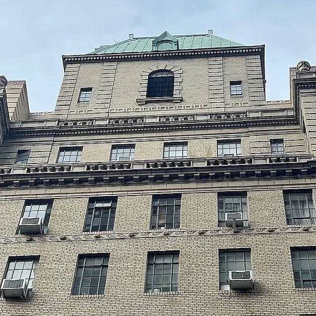 333 West 56th Street — Photo 1