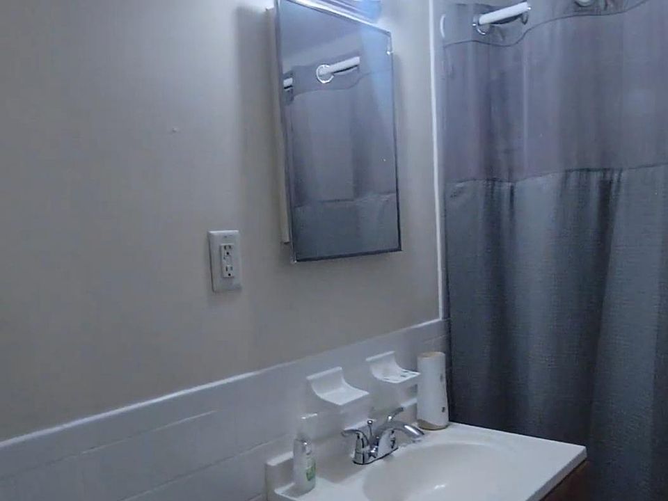 2nd image of 17 Whites Ave #24