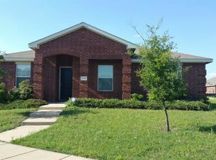 719 Nichols Dr, Lancaster, TX 75146