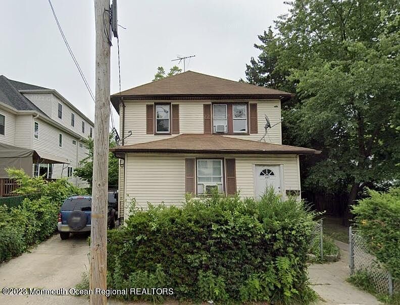 2nd image of 407 Ridge 4th Street