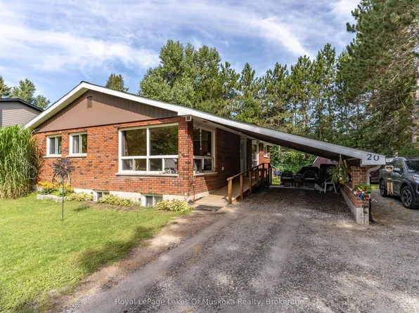 20 Sander Dr, Bracebridge, ON P1L 1K6