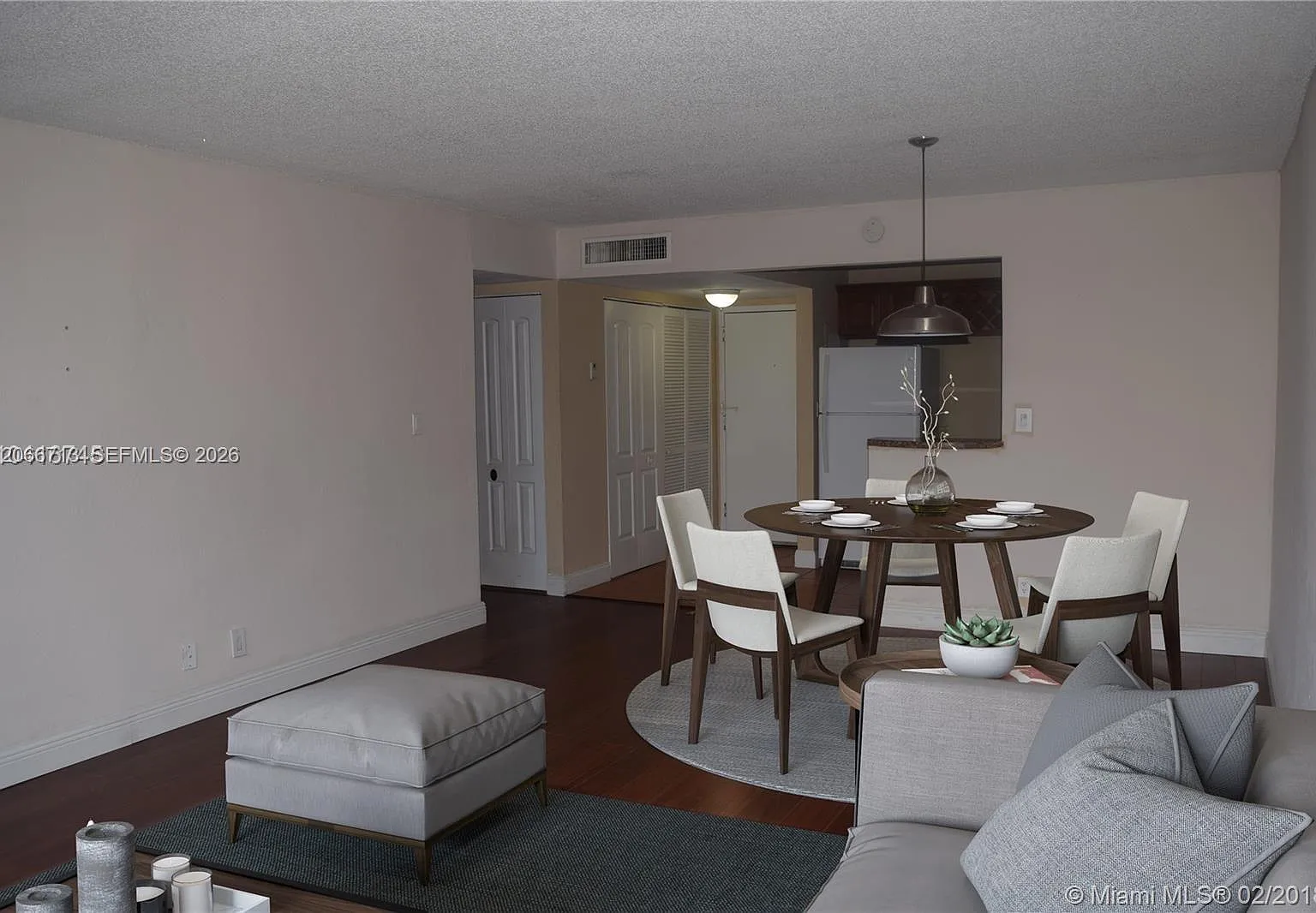 Dadeland Place Condo — Photo 2