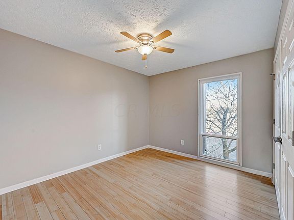 5th image of 4861 Powderhorn Ln #2