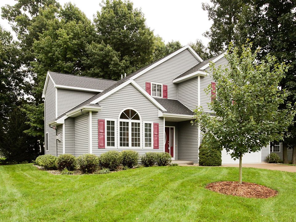 4586 wild meadow street-101