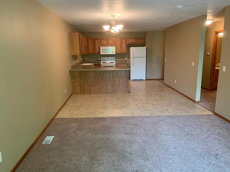 3310 W Miles Pl #204 — Photo 4