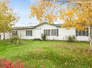 503 Lilac Ln, Amity, OR 97101