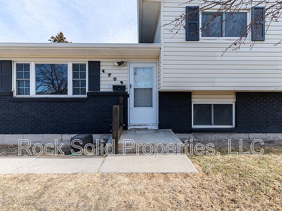 3rd image of 4709 Windmill Rd