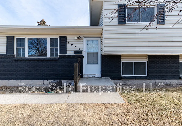 4709 Windmill Rd — Photo 3