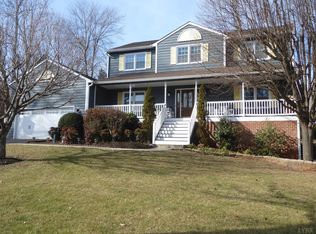 203 Swan Ln, Forest, VA 24551