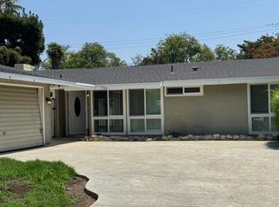 9324 Gothic Ave, North Hills, CA 91343